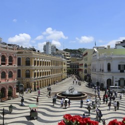 Казино в Макао е най-голямата сграда в света - 11